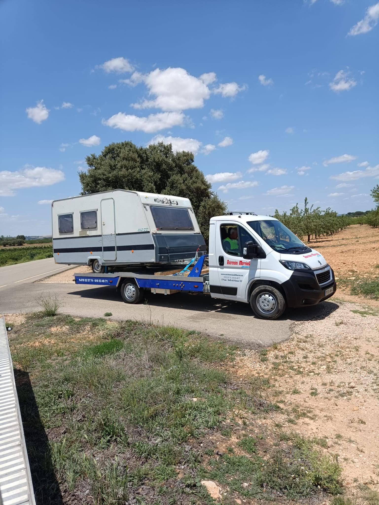 Asistencia en carretera y transporte de vehículos desde cuenca