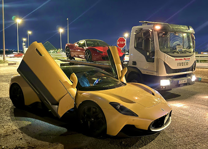transporte de vehículos de lujo en cuenca