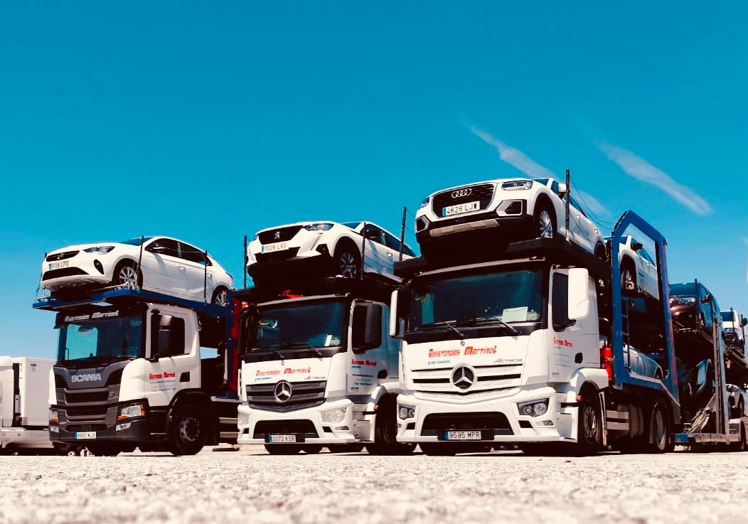 flota de camiones para el transporte de vehículos en cuenca flota de camiones para el transporte de vehículos en cuenca